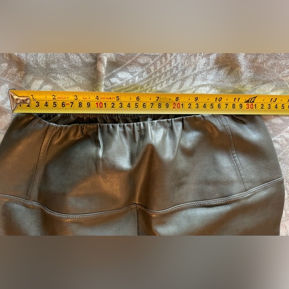 Wilfred Free Gray/Green Faux Leather Leggings - Picture 7 of 10